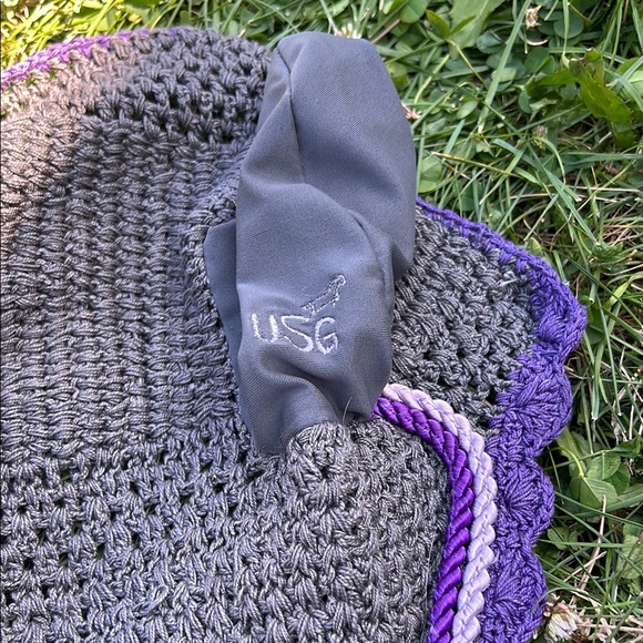 Gray and Purple Lacrosse Stick Head with Semi-Soft Mesh horse bonnet - Picture 3 of 4